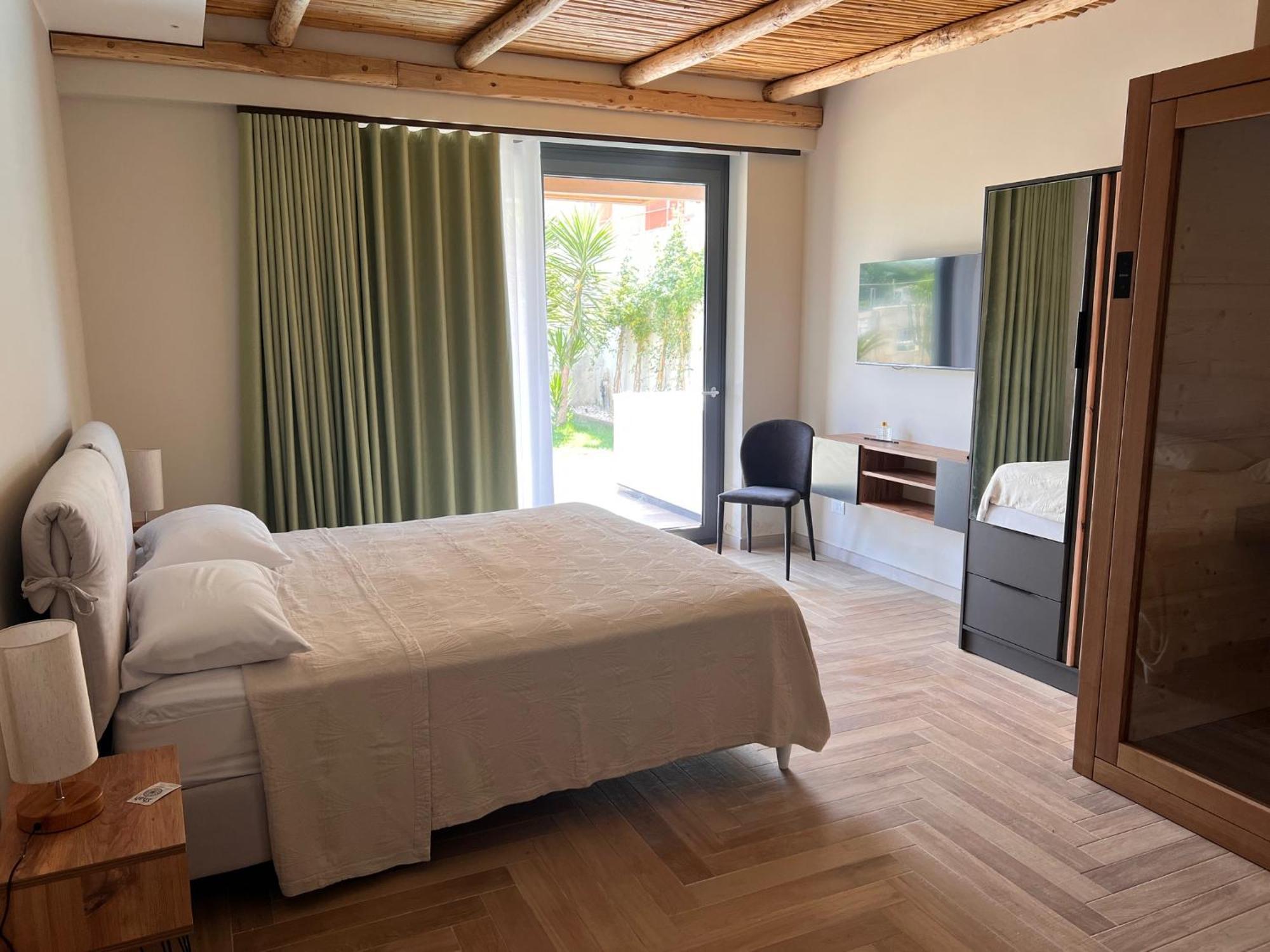 Shah Rooms&Relax Taranto Exterior photo